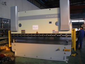 NC hidráulica Metal plegado máquinas 200 Ton