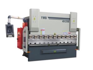 Mini plegadoras CNC de 40 toneladas