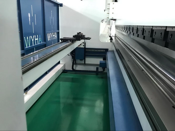 CNC controlled pressbrake back gauge Yawei china