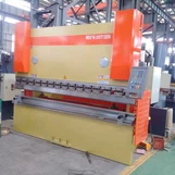 Máquinas dobladoras de metales AHYW Yawei 200T3200 NC