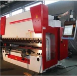 AHYW Yawei 8 Ejes CNC Pressbrakes 3M