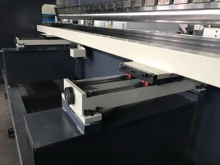 China Yawei 400T6m metal plate bending machine motorized powerful back gauge
